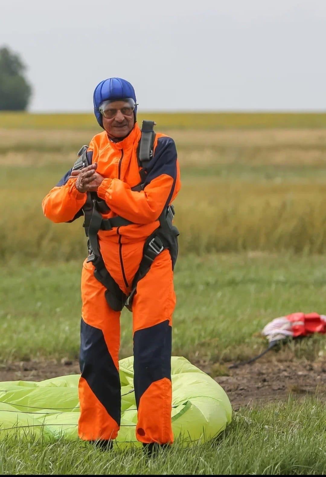 From Siberian 10K to 3,000m skydive for 77-year-old veteran